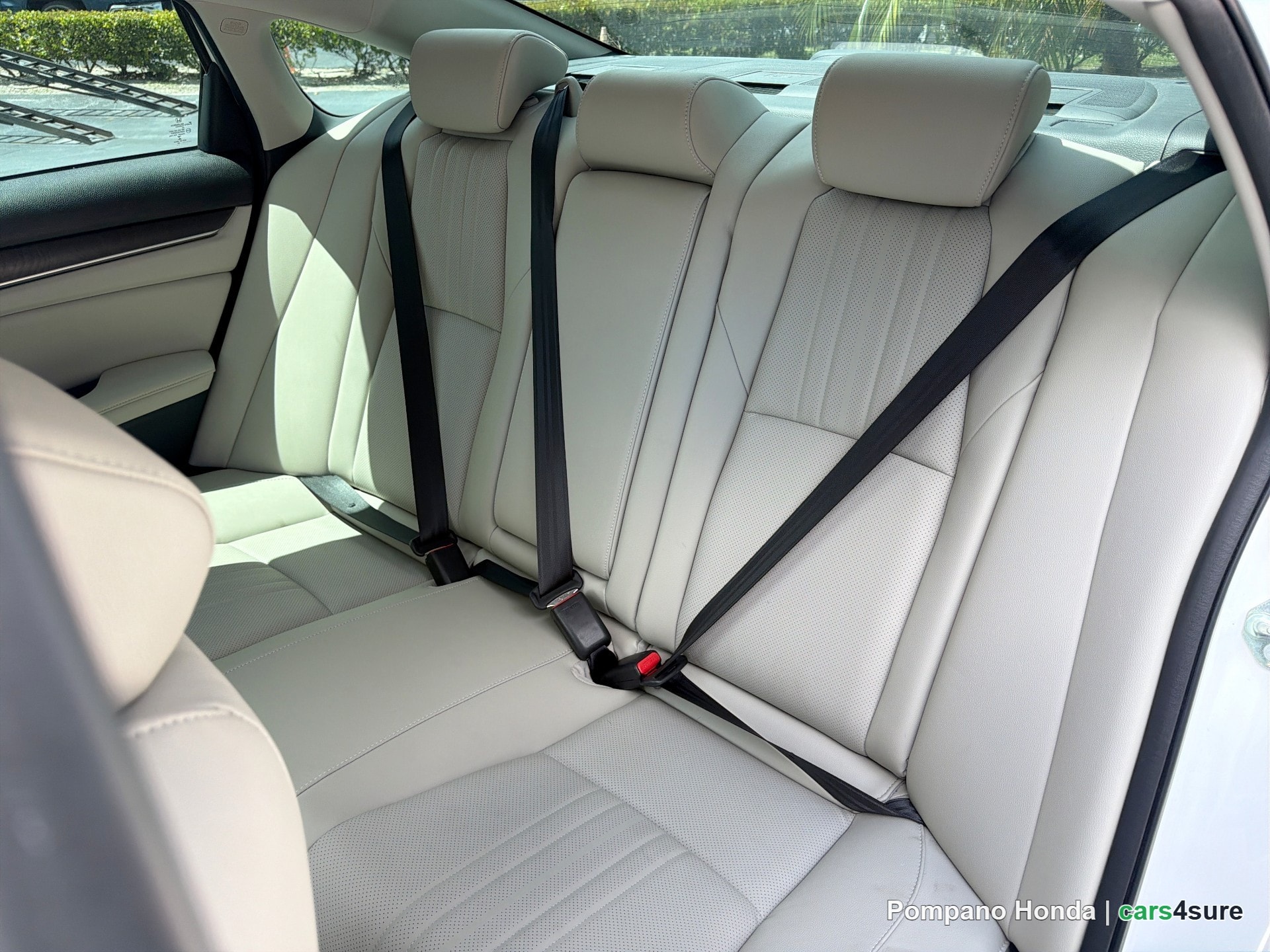 2020 HONDA Accord EX-L - Photo 4
