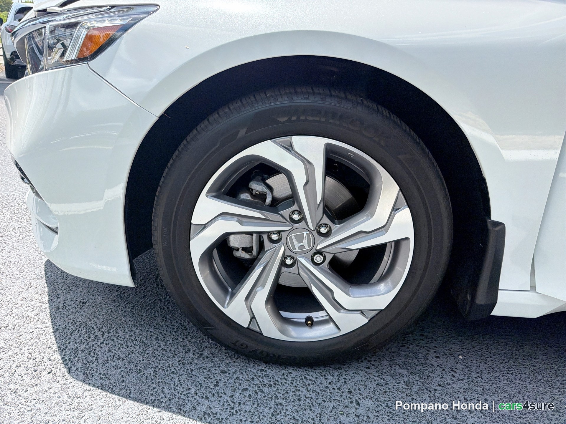 2020 HONDA Accord EX-L - Photo 12