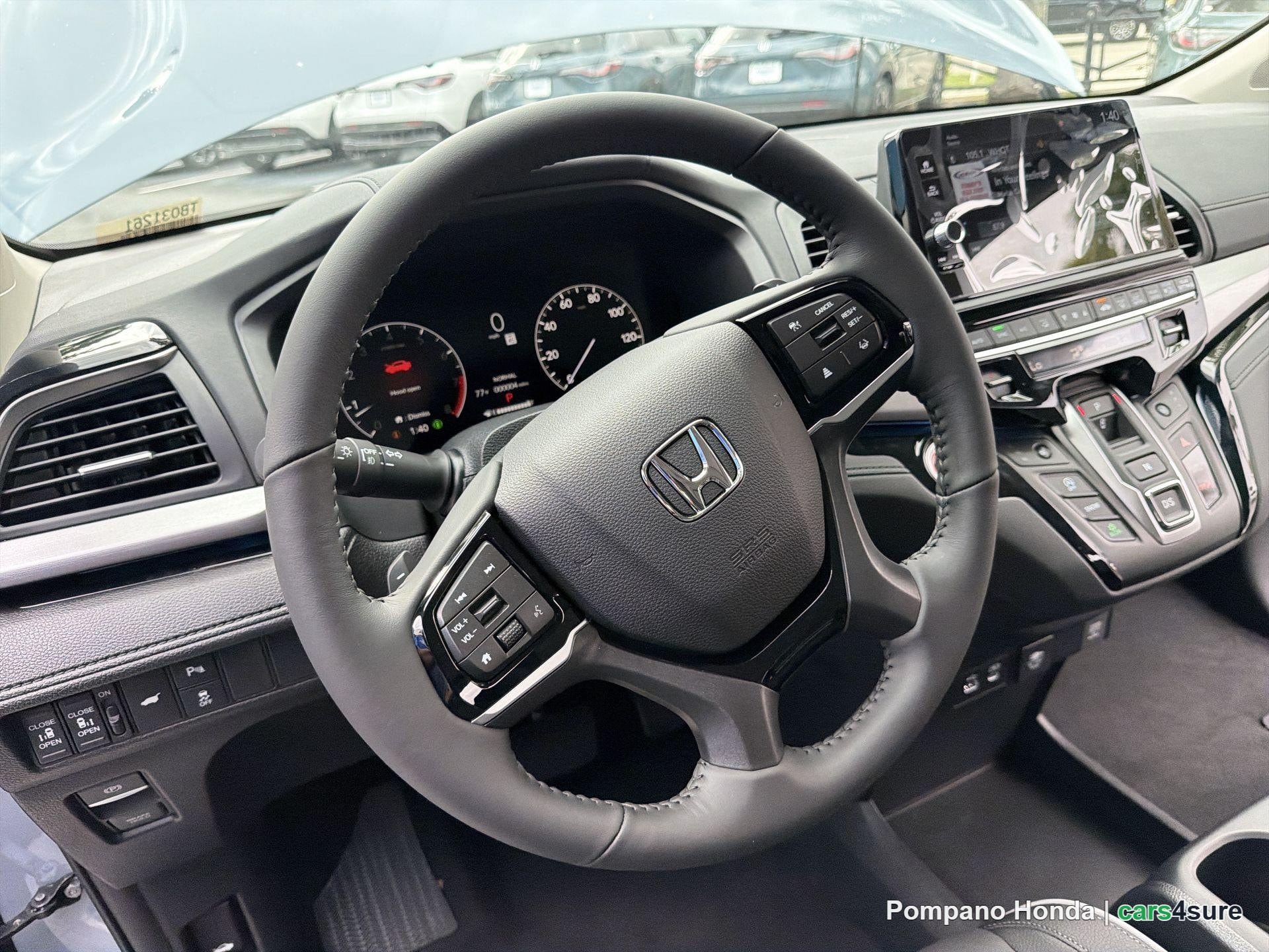 2026 HONDA Odyssey Touring - Photo 8
