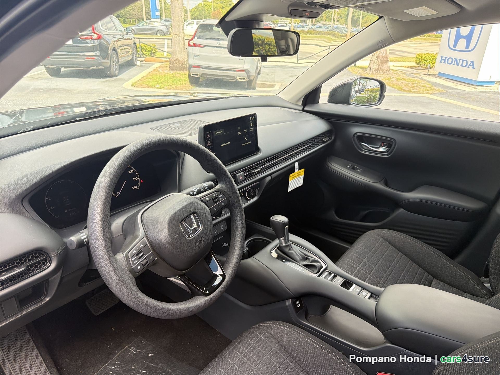 2026 HONDA HR-V LX - Photo 7