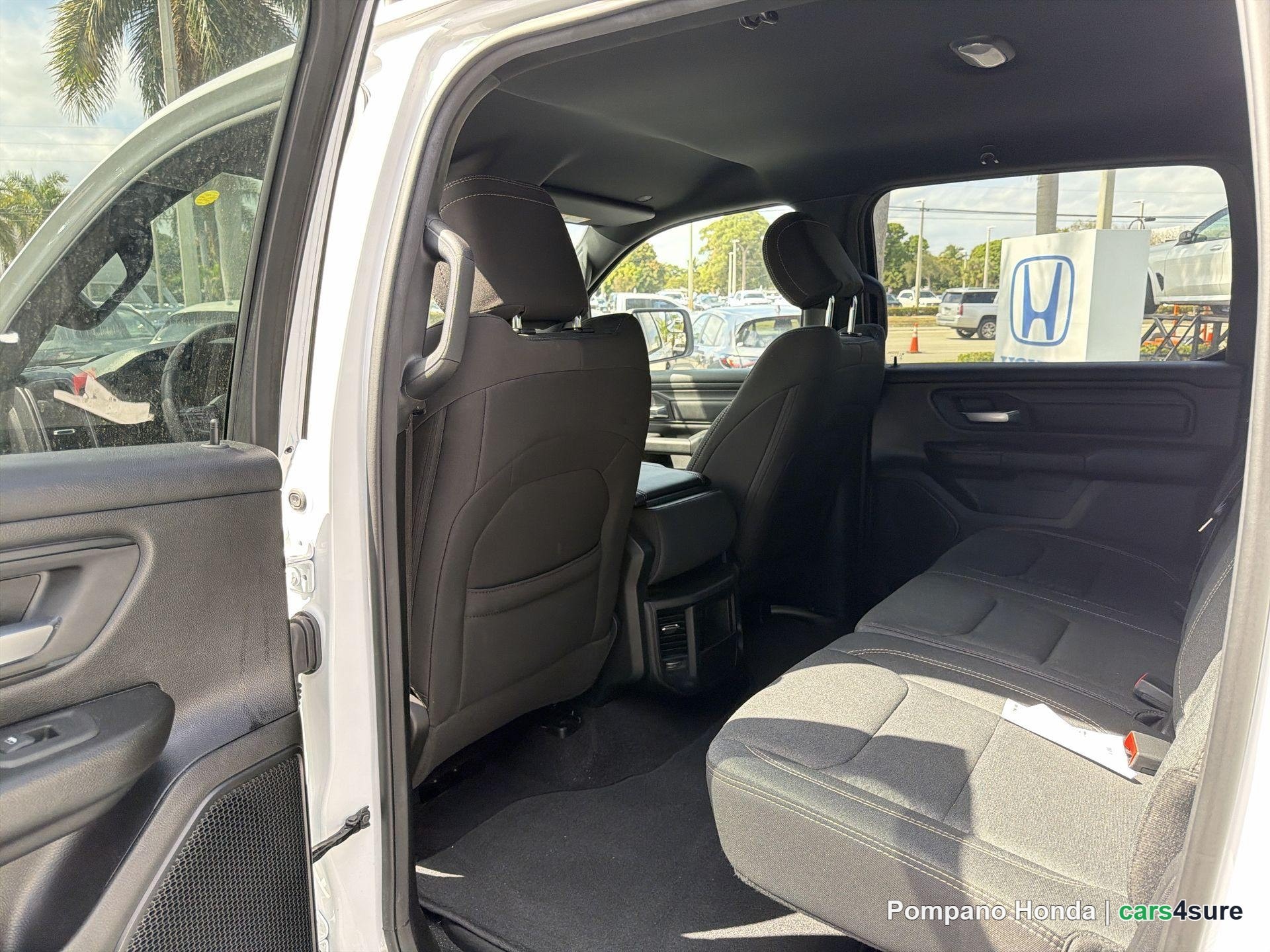 2025 RAM 1500 Tradesman - Photo 10