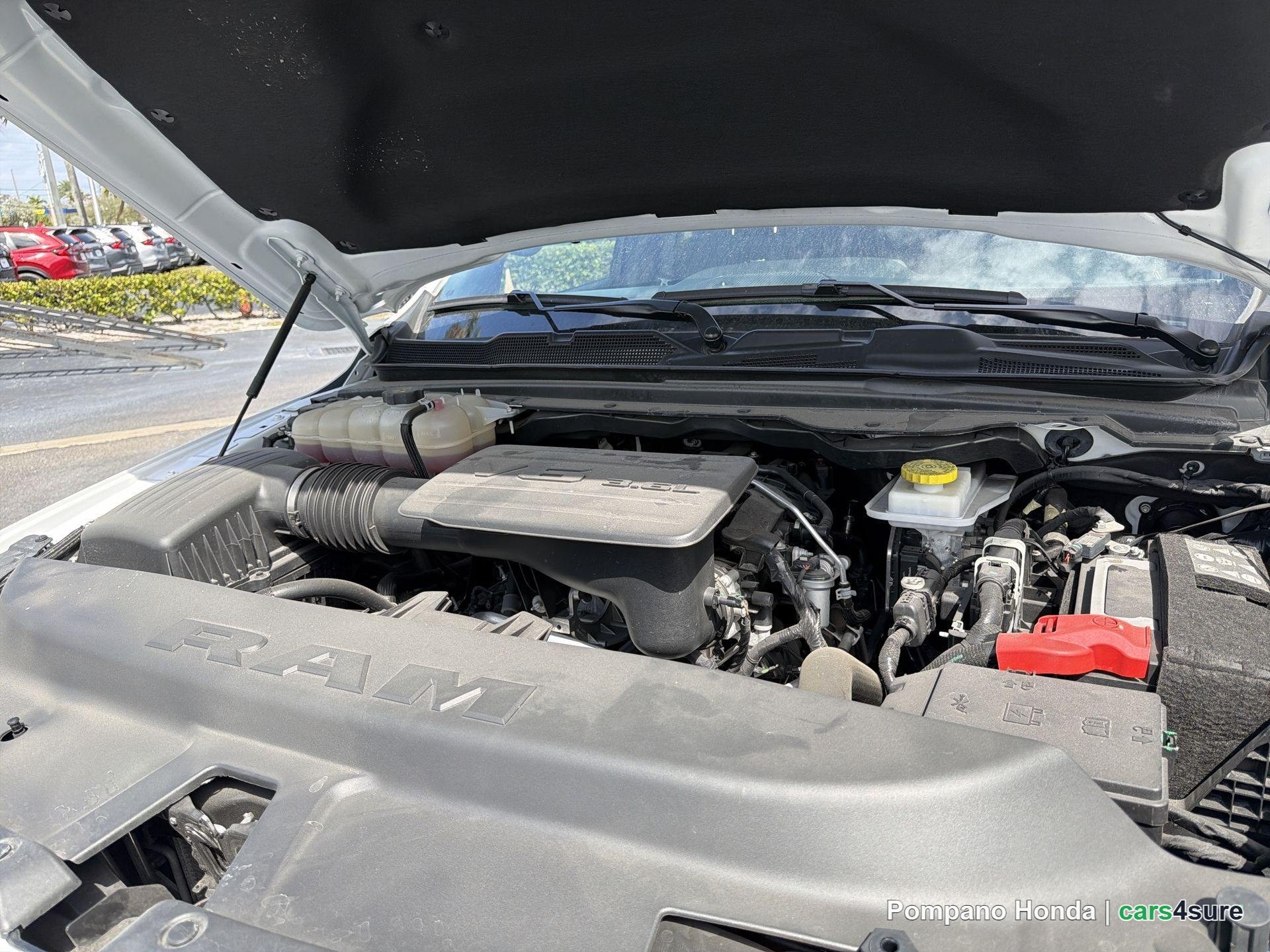 2025 RAM 1500 Tradesman - Photo 12