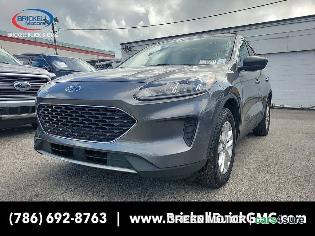 2022 FORD Escape SE