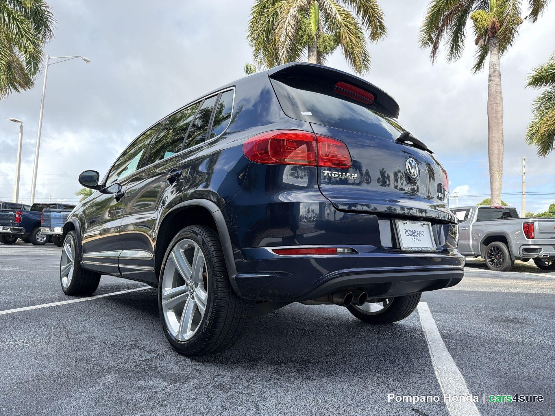 2016 VOLKSWAGEN Tiguan S, R-Line, SE, SEL - Photo 3
