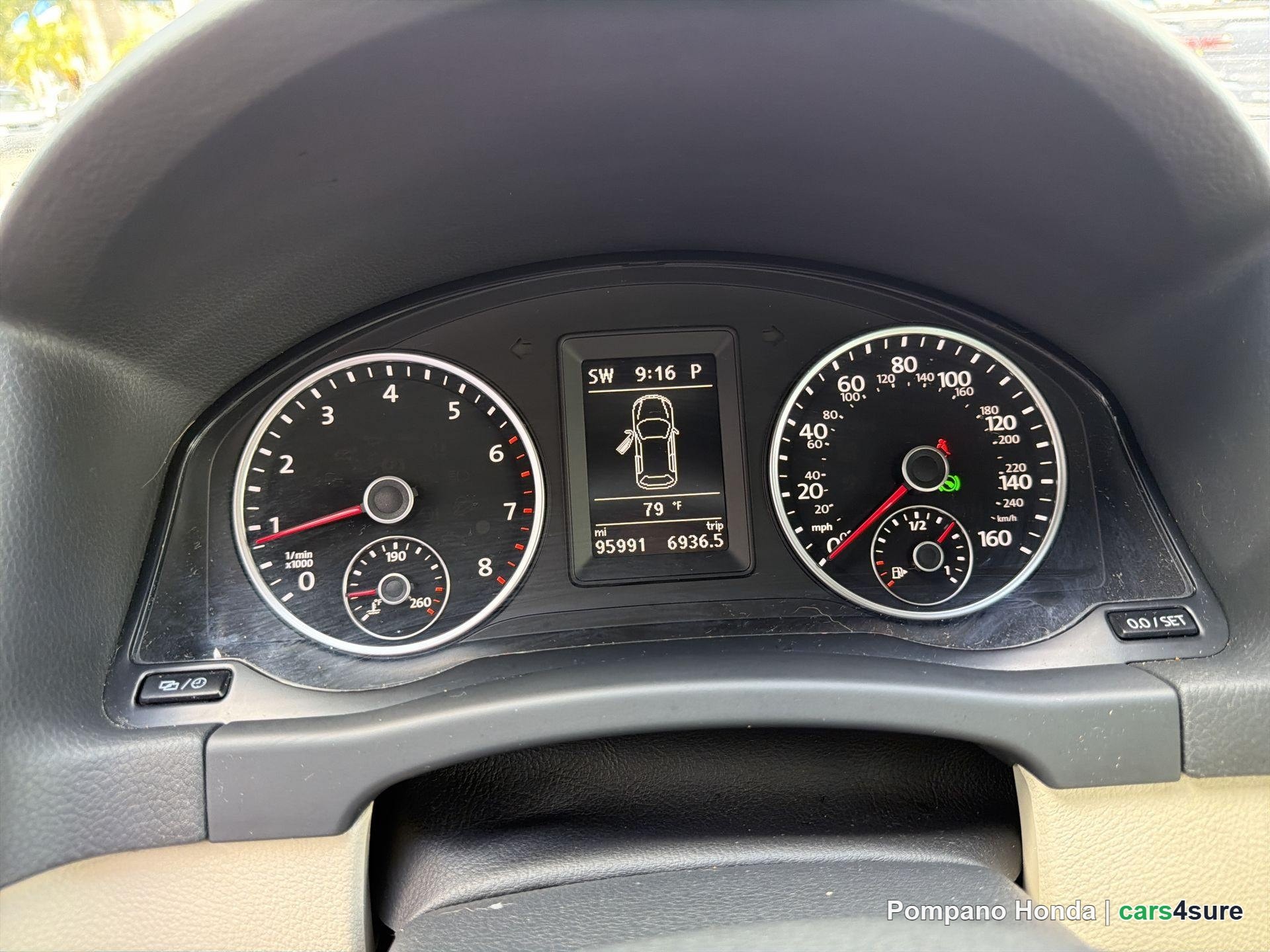 2016 VOLKSWAGEN Tiguan S, R-Line, SE, SEL - Photo 9