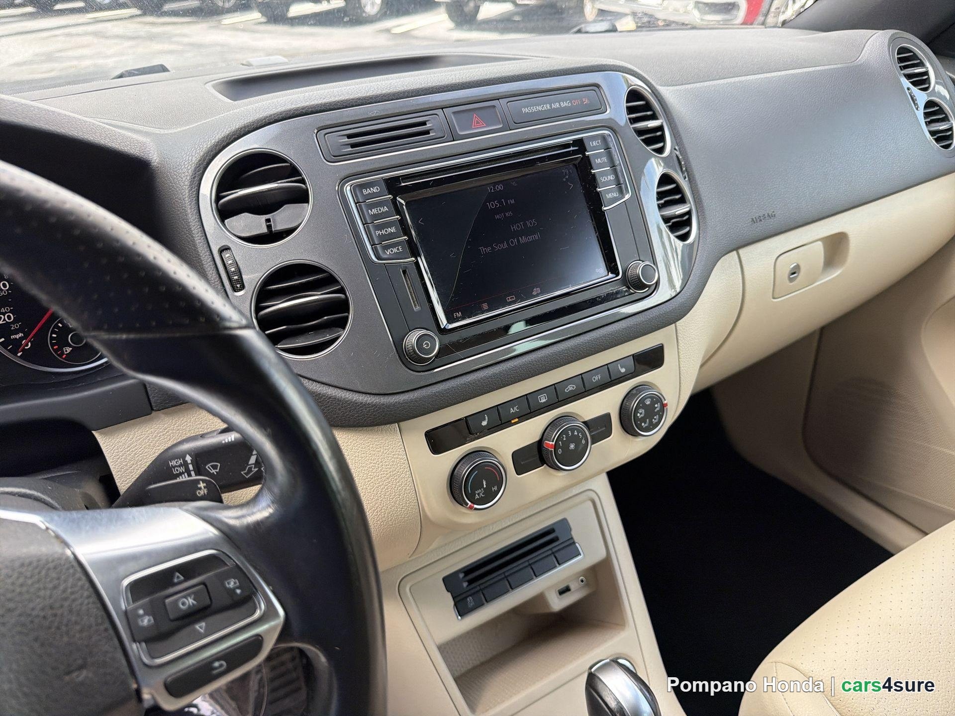 2016 VOLKSWAGEN Tiguan S, R-Line, SE, SEL - Photo 10
