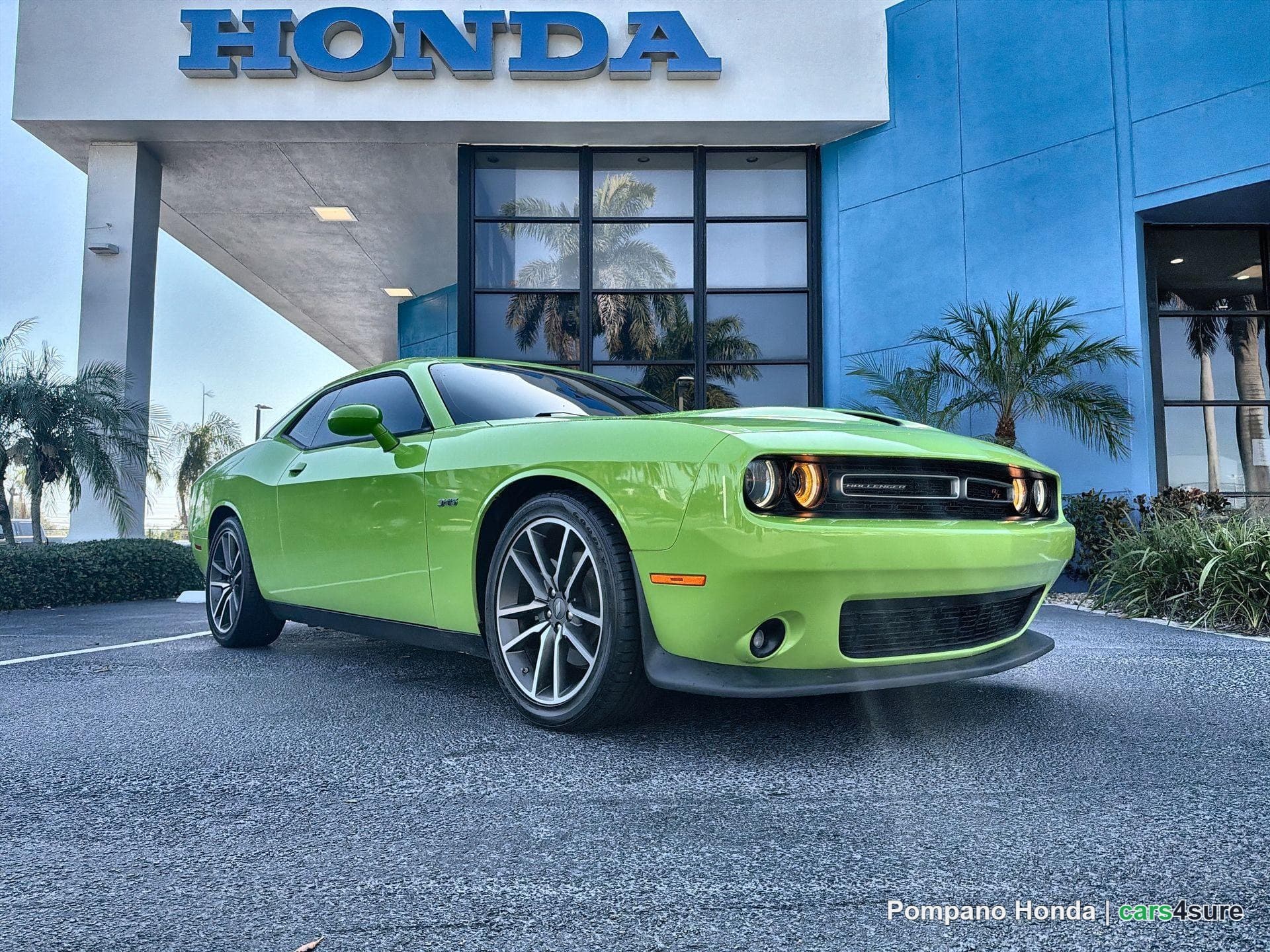 2023 DODGE Challenger R/T