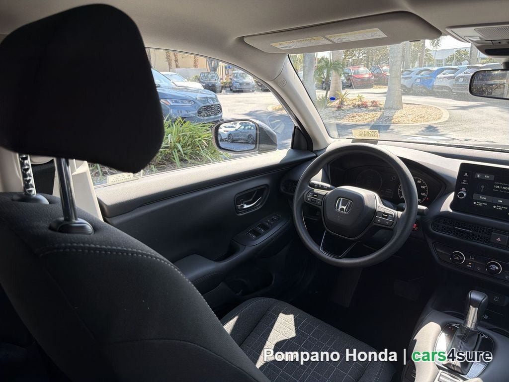 2026 HONDA HR-V LX - Photo 4