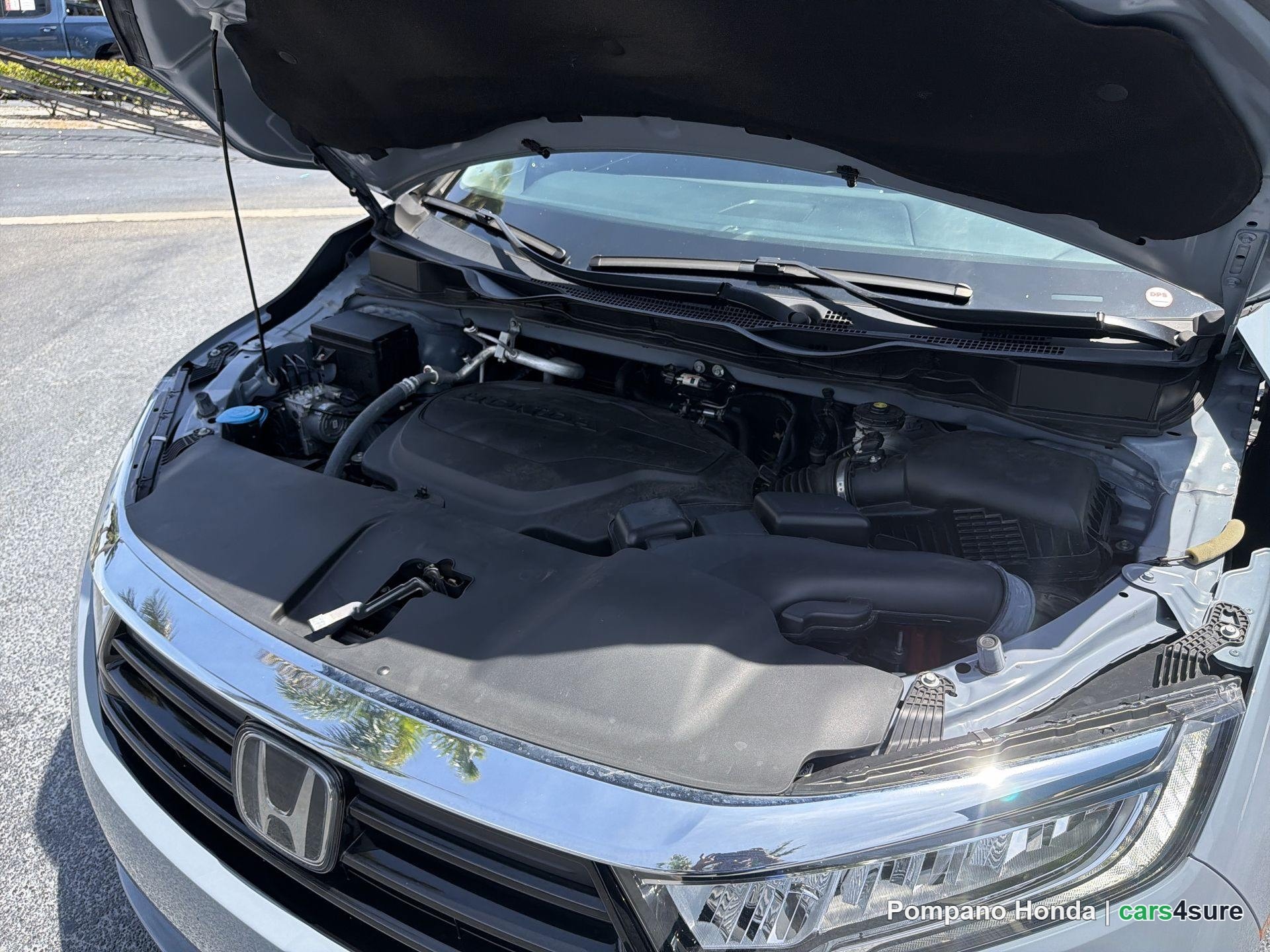 2024 HONDA Odyssey Touring - Photo 4