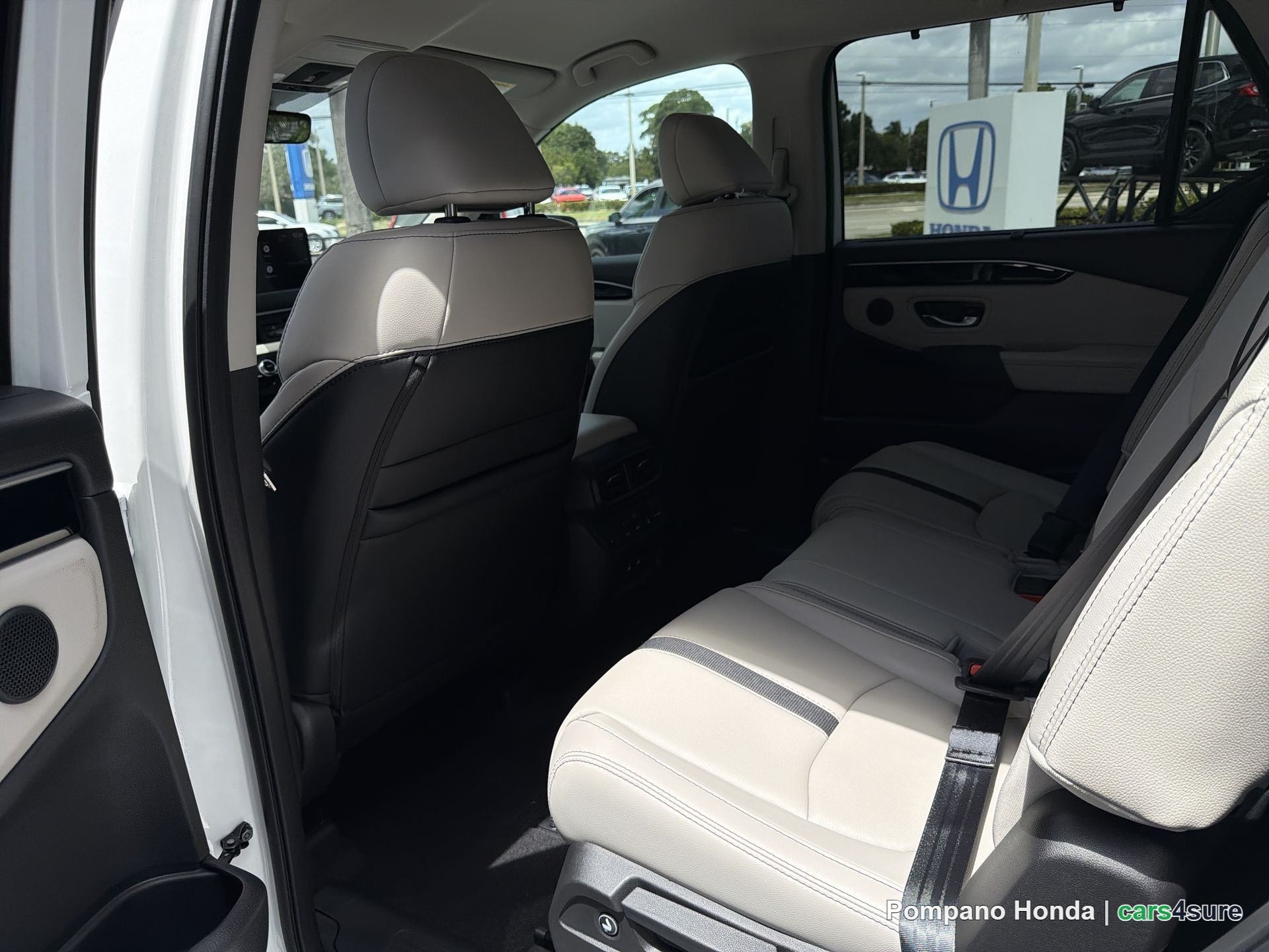 2026 HONDA Pilot EX-L - Photo 6