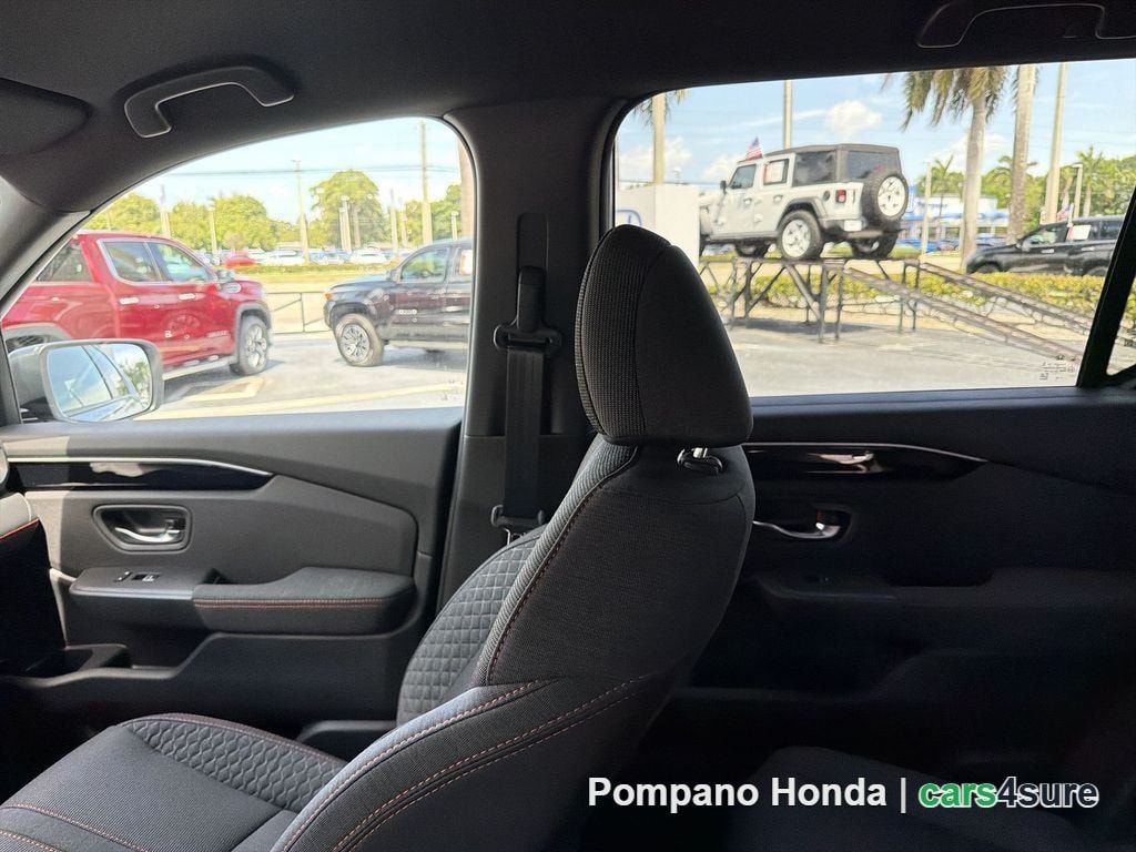 2026 HONDA Pilot Sport - Photo 11