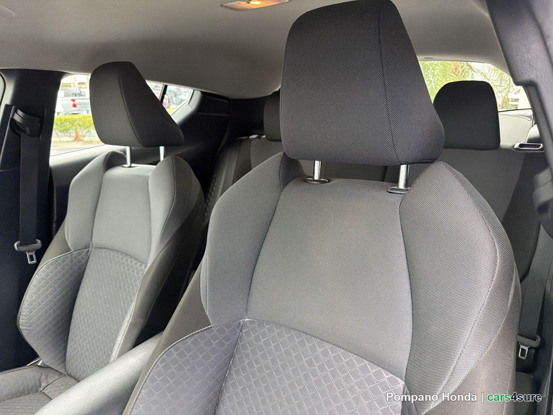 2020 TOYOTA C-HR - Photo 3