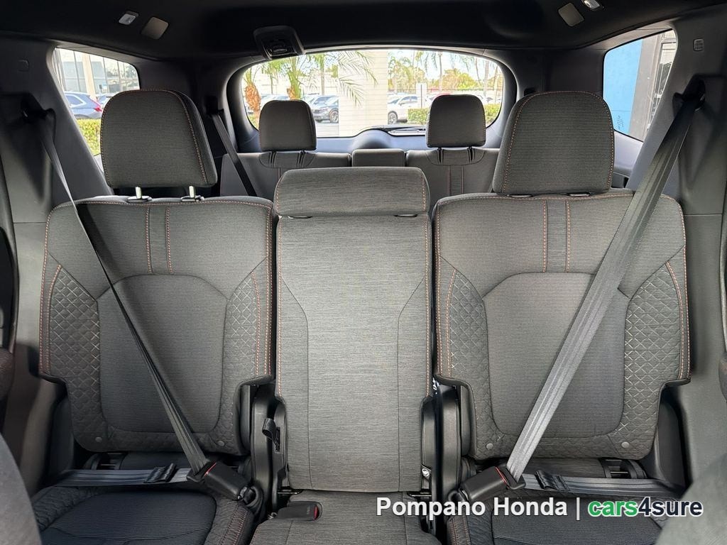 2026 HONDA Pilot Sport - Photo 15