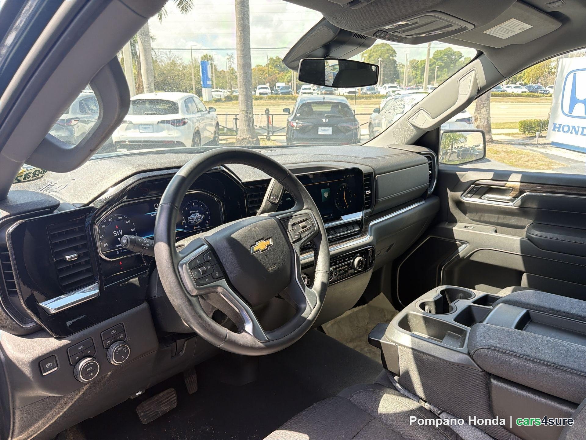 2024 CHEVROLET Silverado LT-L - Photo 5