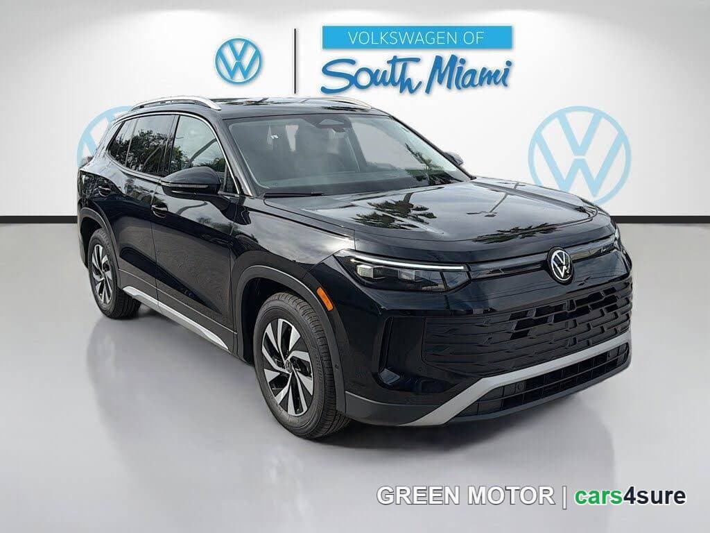 2026 VOLKSWAGEN Tiguan S