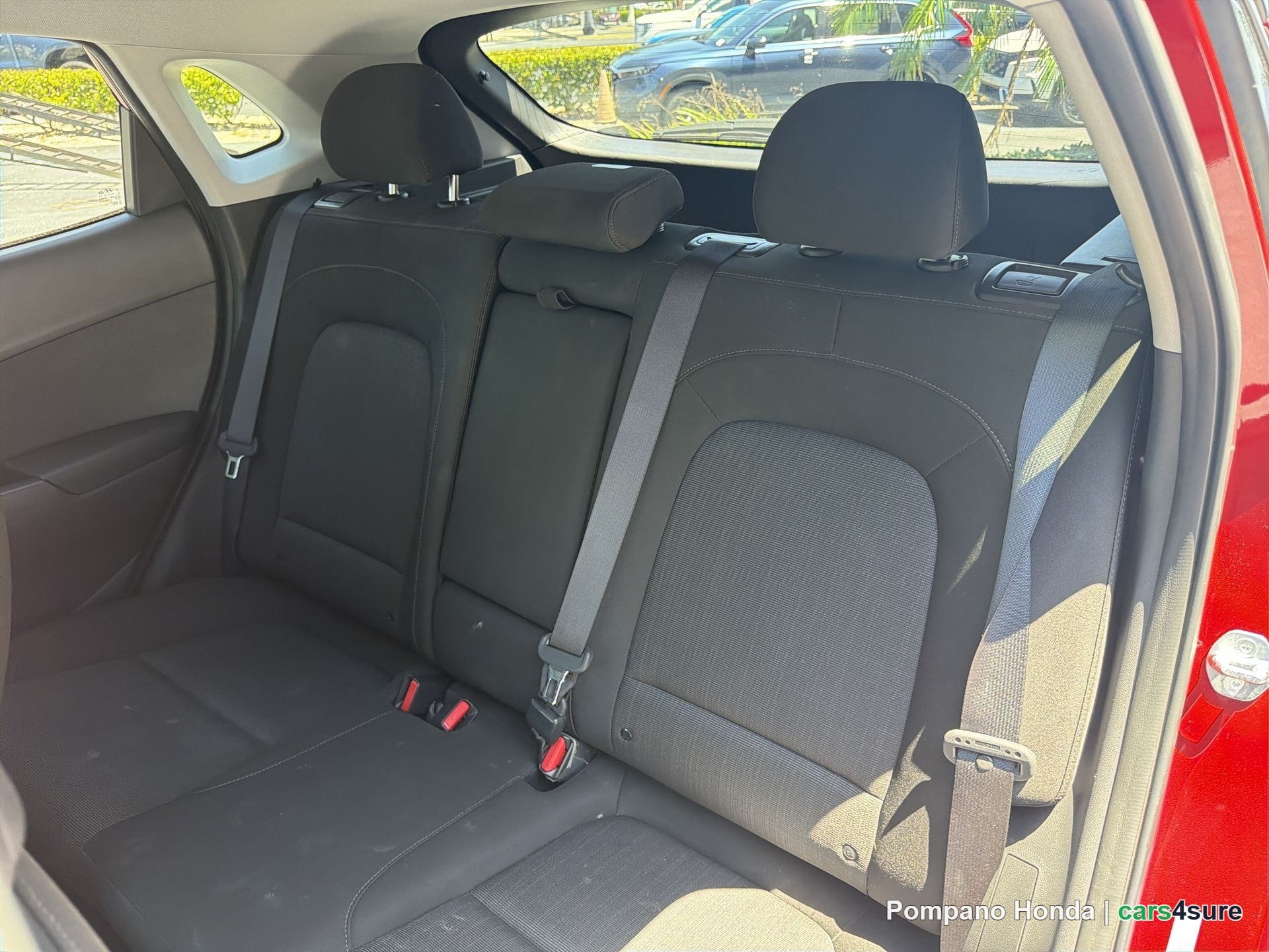 2023 HYUNDAI Kona SEL + Convenience Pkg/ N Line - Photo 4