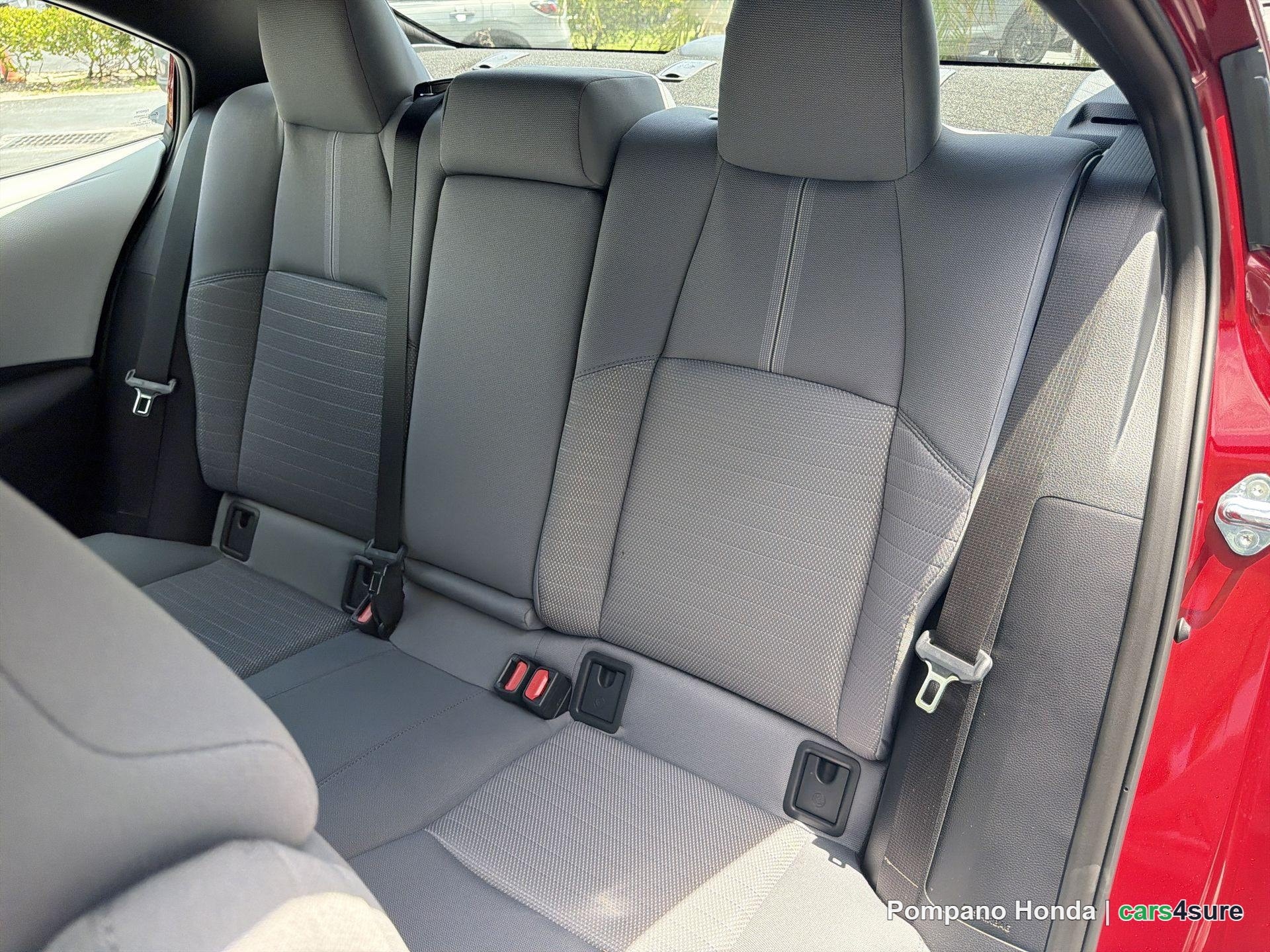 2026 TOYOTA Corolla SE - Photo 14