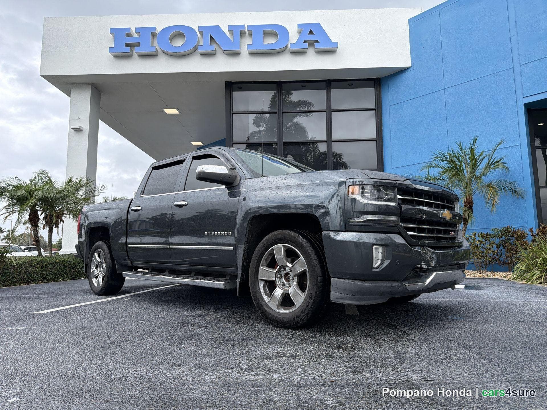 2017 CHEVROLET Silverado LTZ
