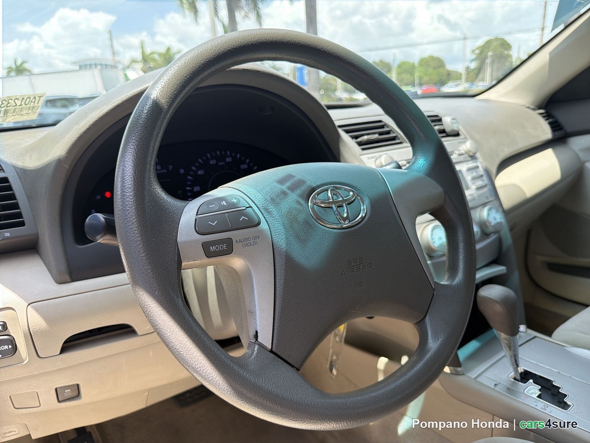 2010 TOYOTA Camry - Photo 7