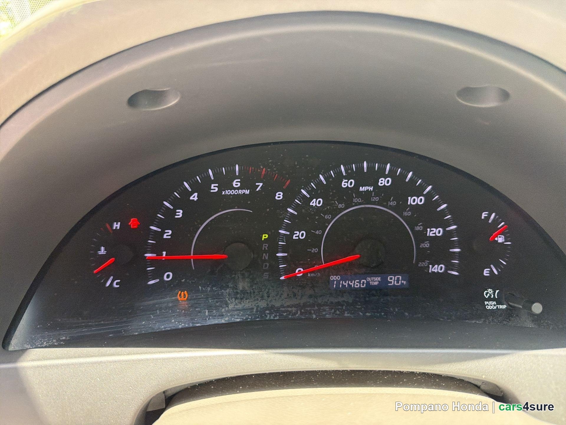 2010 TOYOTA Camry - Photo 8