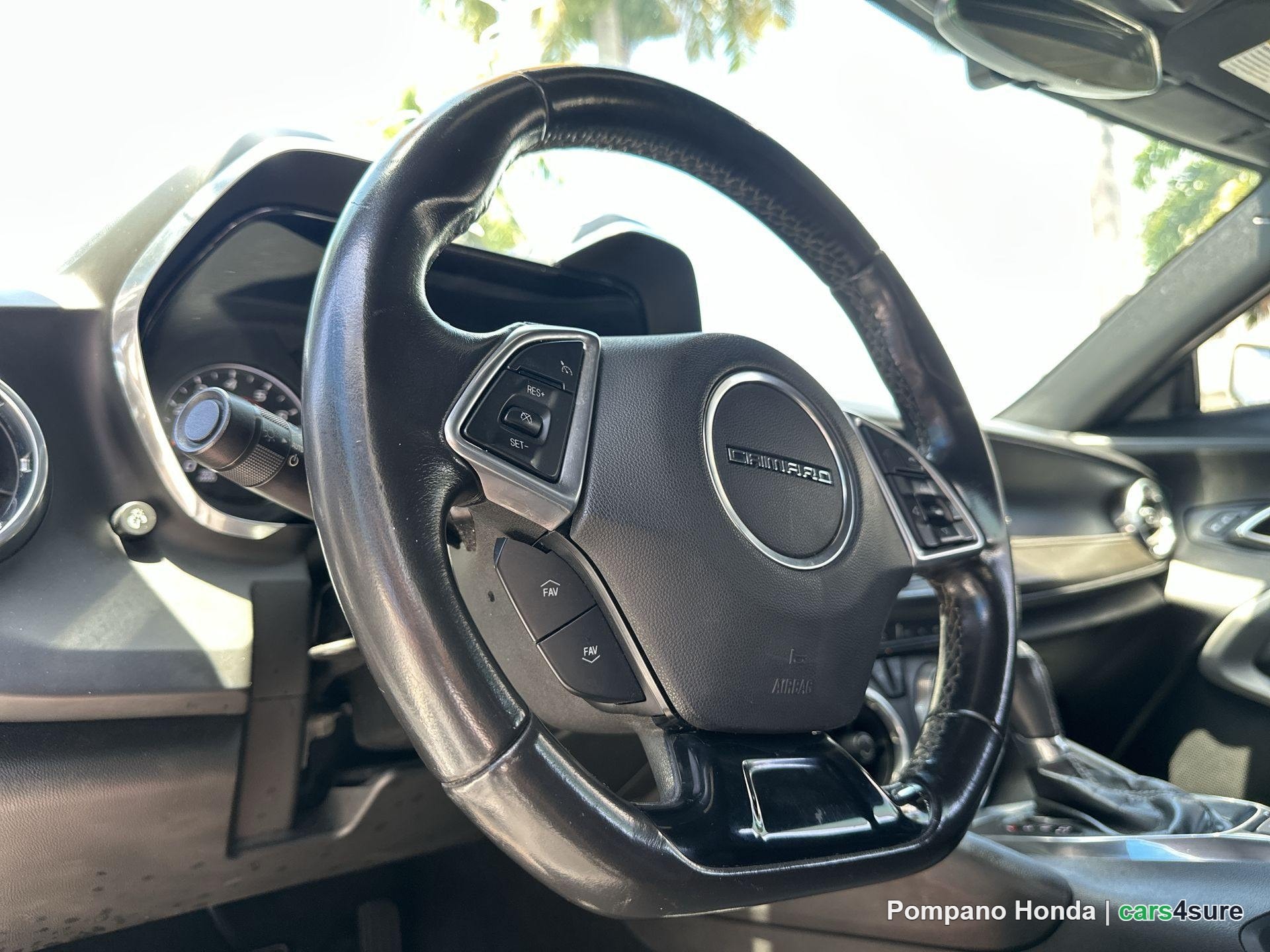 2019 CHEVROLET Camaro 1LS/1LT - Photo 6