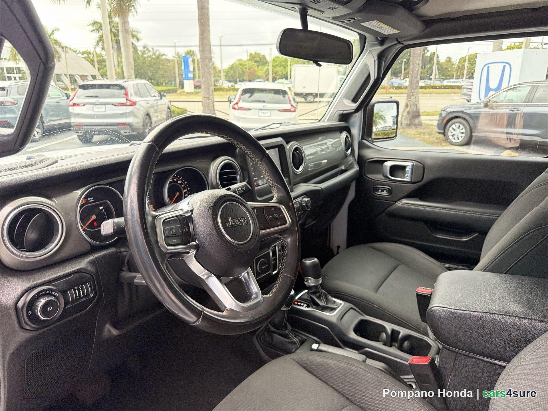 2020 JEEP Wrangler Unlimited Sahara - Photo 3