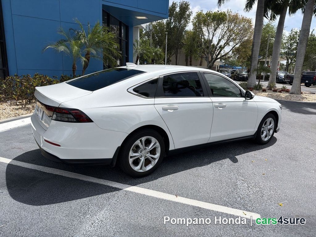 2024 HONDA Accord EX - Photo 11