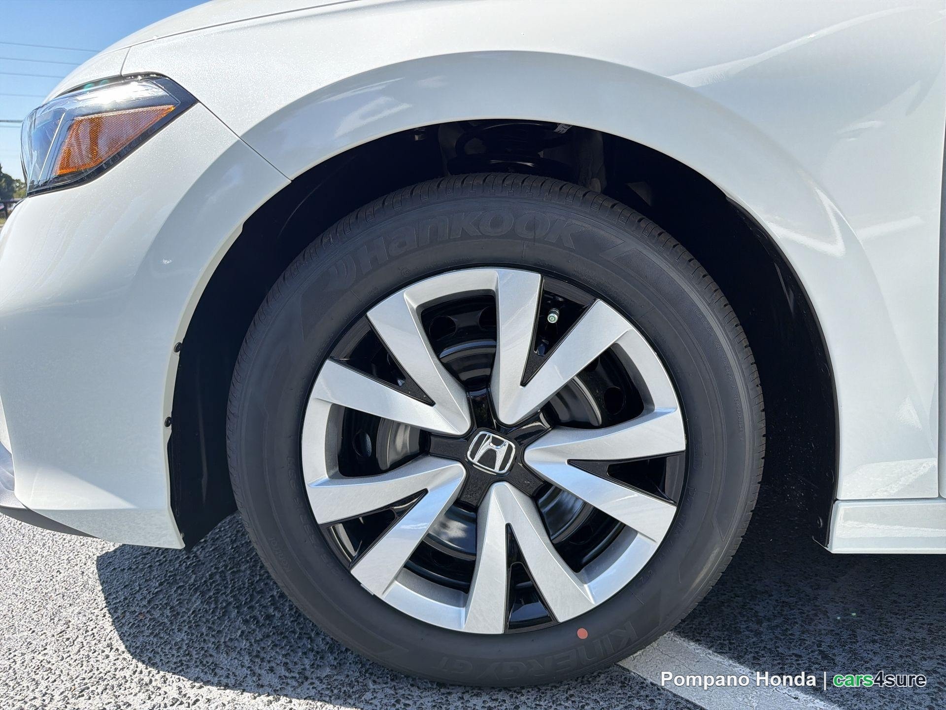 2026 HONDA Civic LX - Photo 3