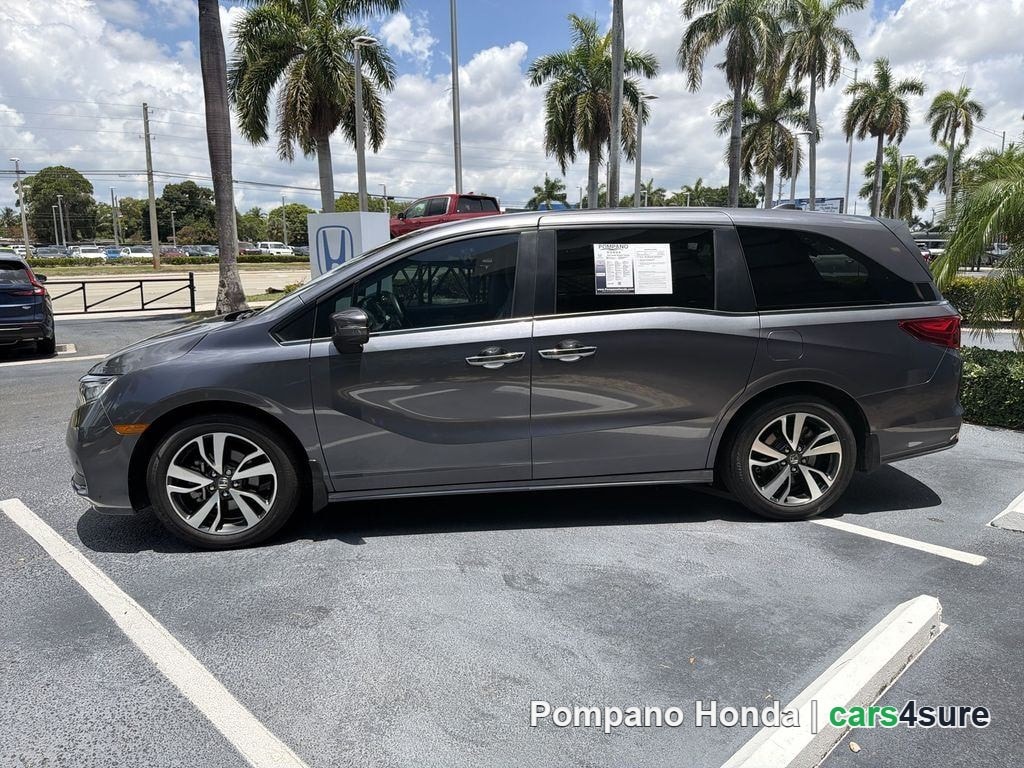 2024 HONDA Odyssey Touring - Photo 2