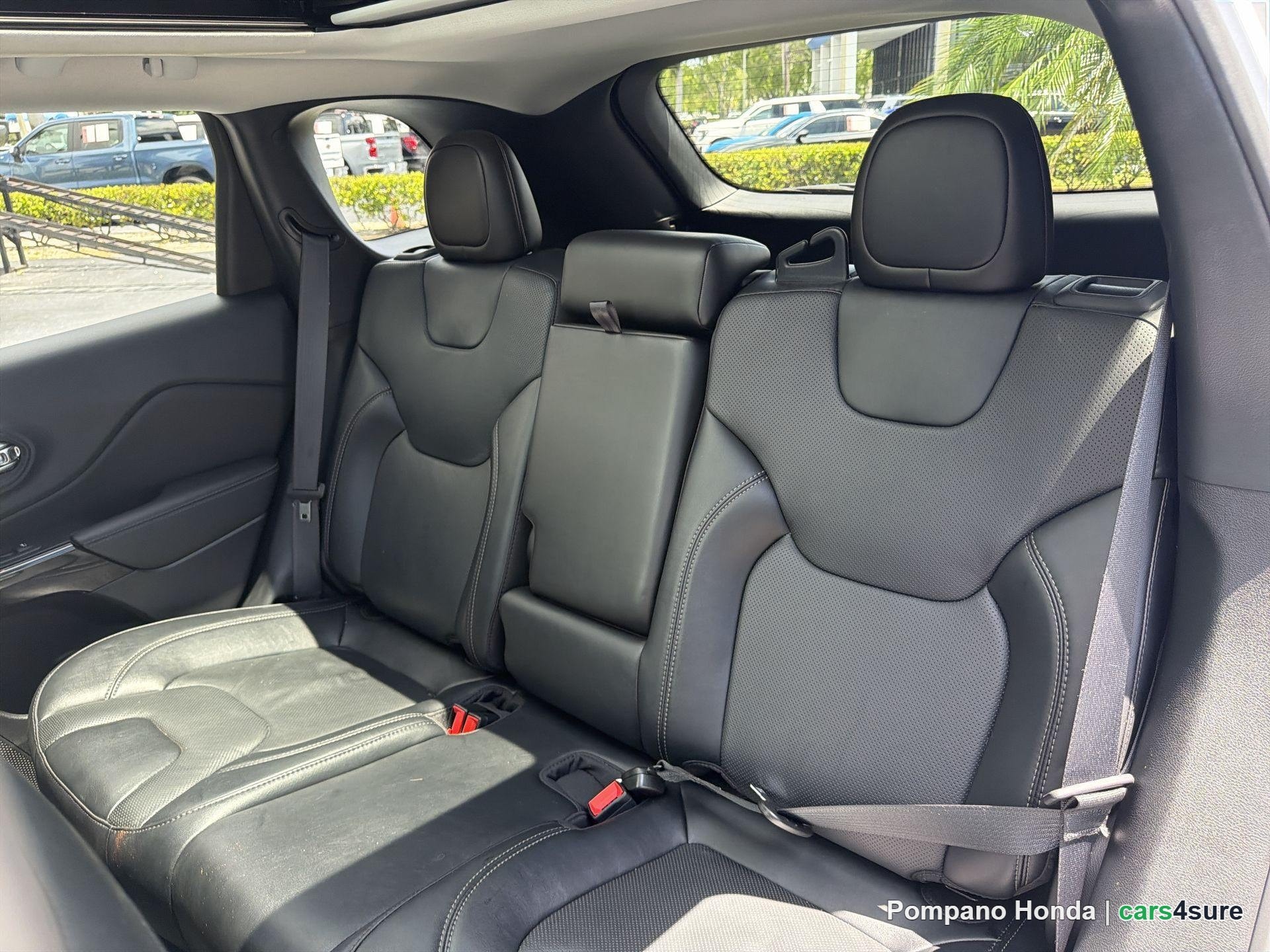 2023 JEEP Cherokee Altitude Lux, Altitude - Photo 6