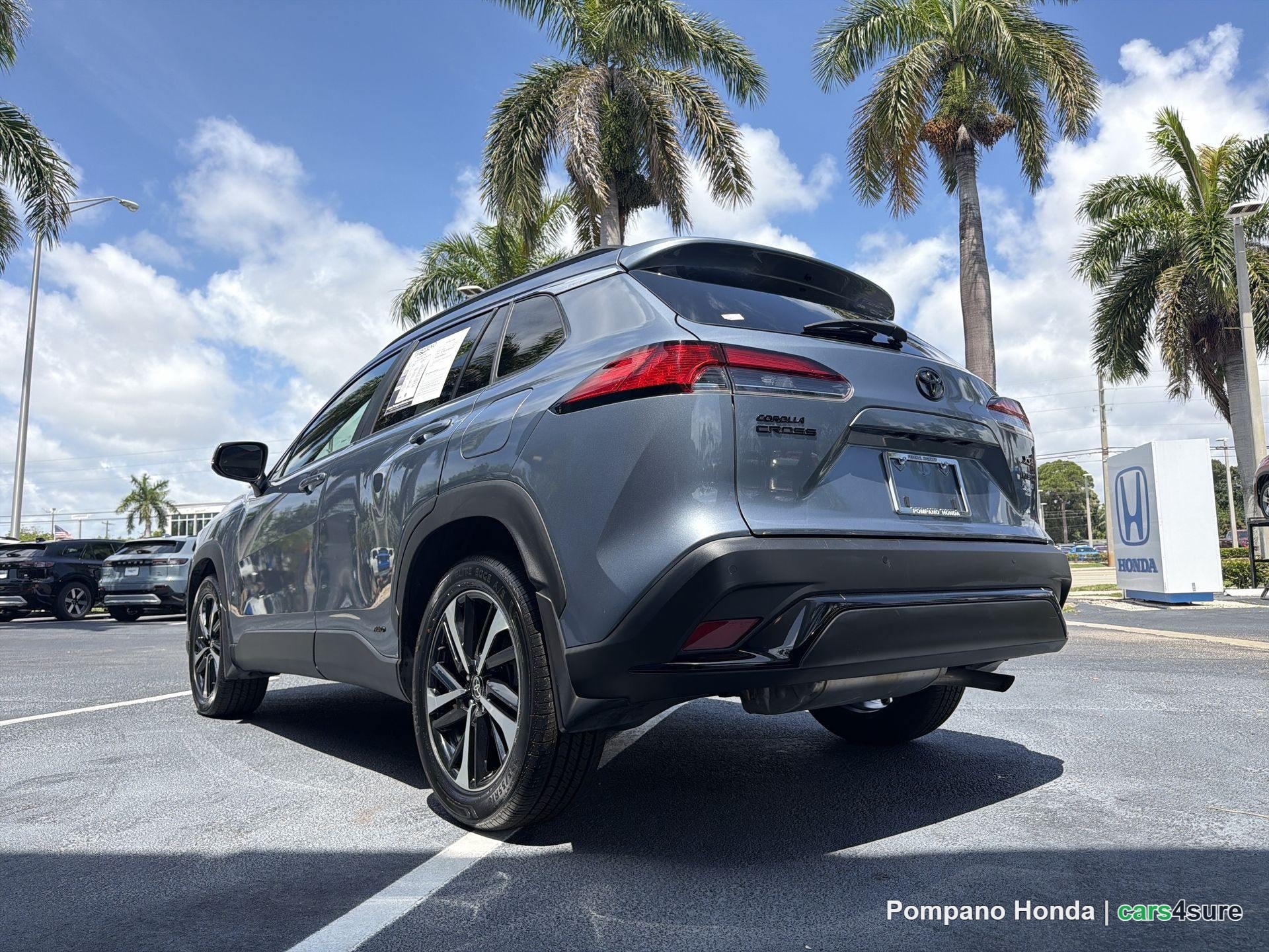 2023 TOYOTA Corolla Cross Others - Photo 2