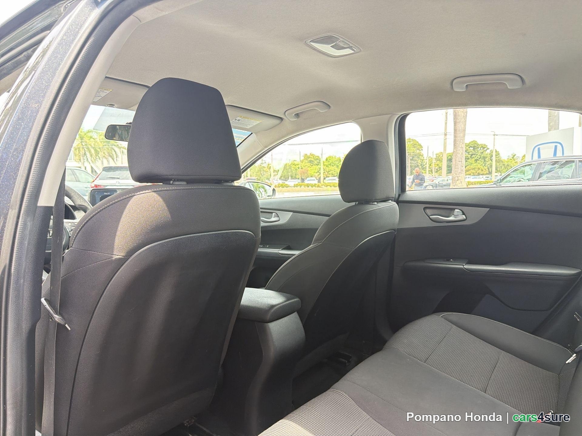 2019 KIA Forte FE/LX/LXS - Photo 6